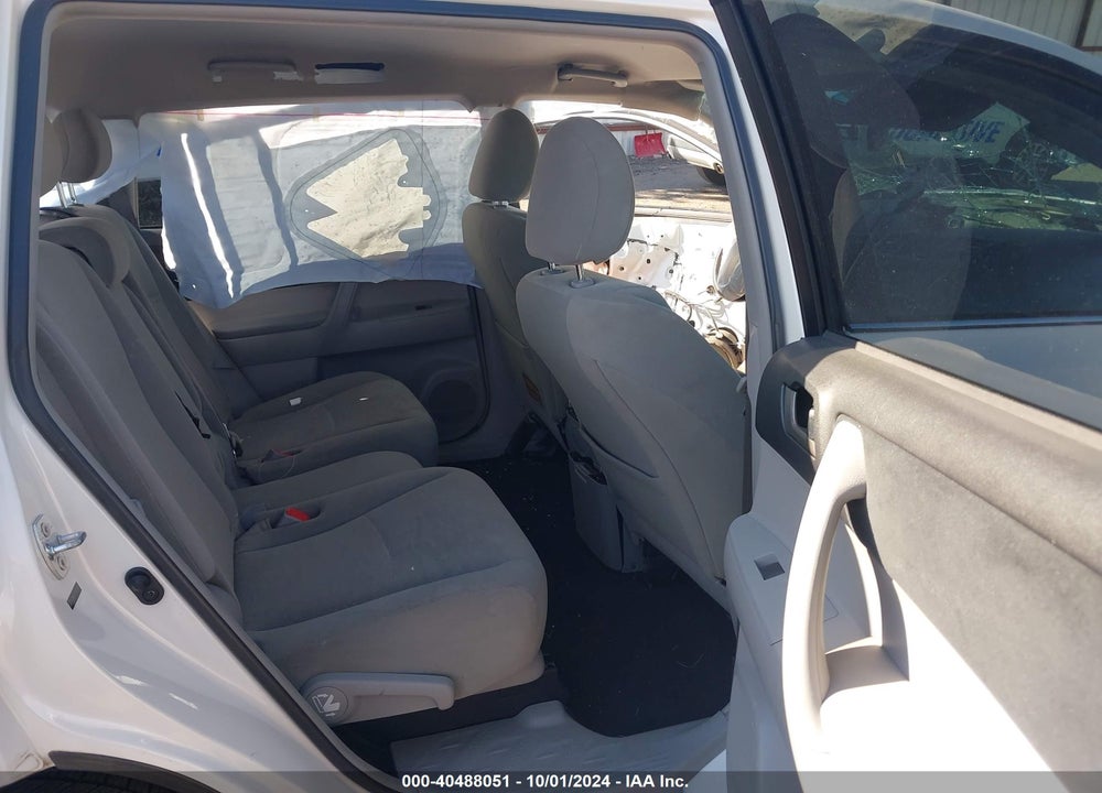 2013 TOYOTA HIGHLANDER BASE PLUS V6 VIN: 5TDBK3EH1DS271607