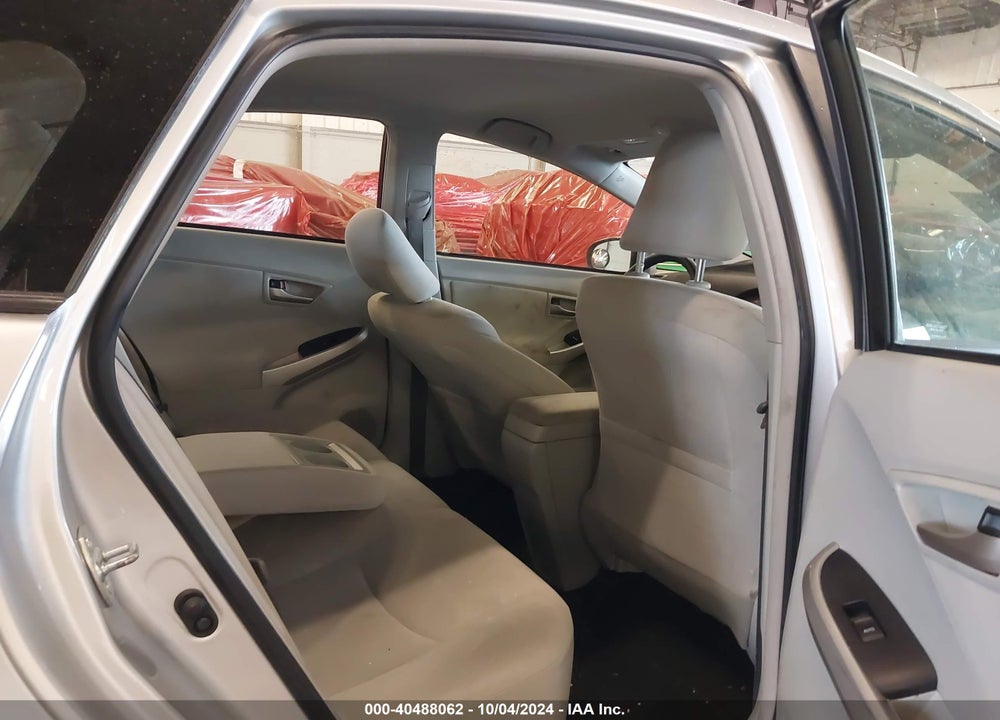 2014 TOYOTA PRIUS THREE VIN: JTDKN3DUXE1810164