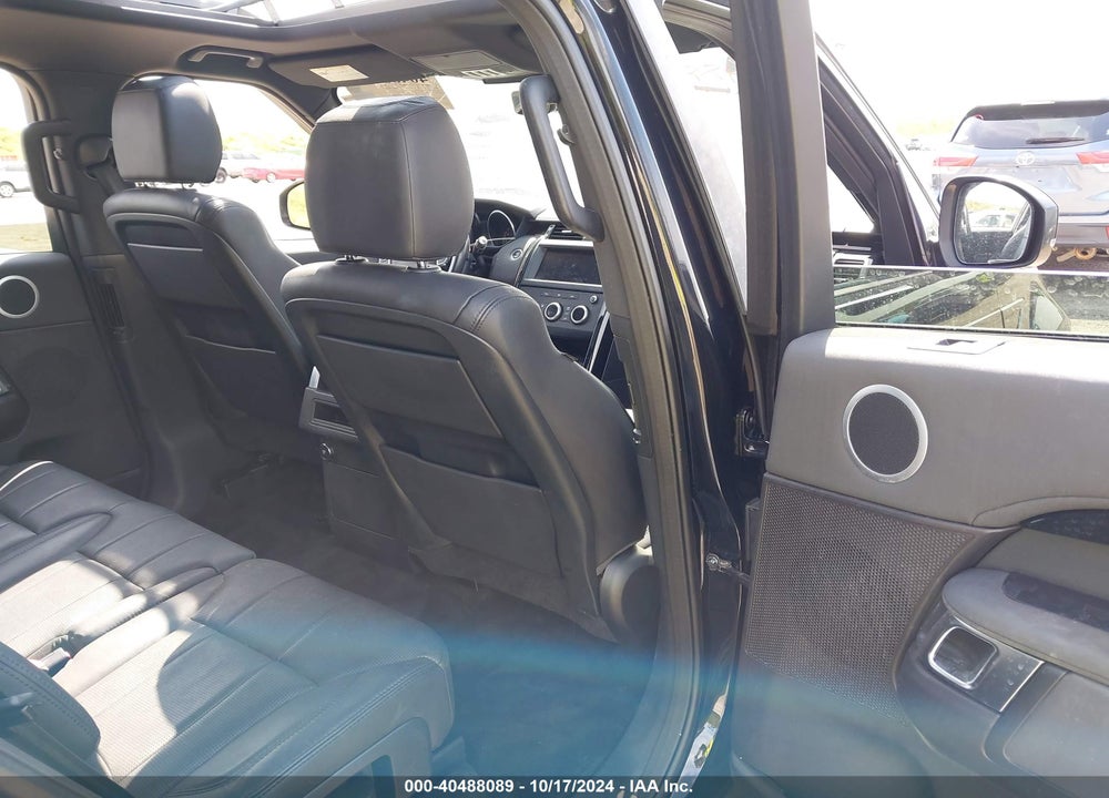 2018 LAND ROVER DISCOVERY SE VIN: SALRG2RVXJA063754