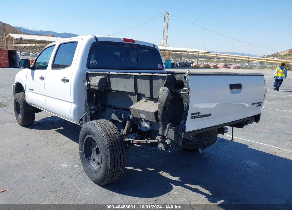 2011 TOYOTA TACOMA PRERUNNER VIN: 5TFJX4GN7BX006137
