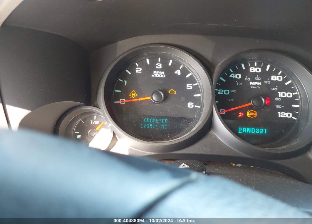2011 CHEVROLET SILVERADO 1500 WORK TRUCK VIN: 1GCNCPEX3BZ276652