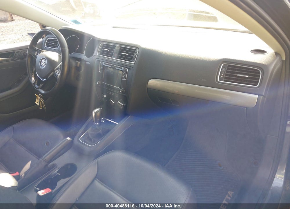 2018 VOLKSWAGEN JETTA 1.4T SE/1.4T WOLFSBURG EDITION VIN: 3VWDB7AJ6JM220413