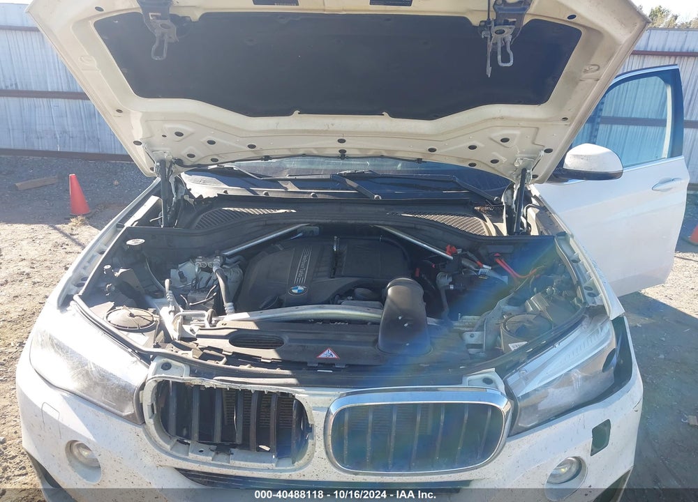 2015 BMW X5 XDRIVE35I VIN: 5UXKR0C57F0K68945