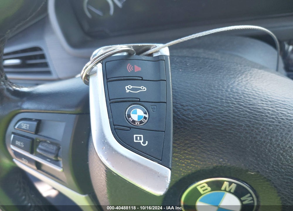 2015 BMW X5 XDRIVE35I VIN: 5UXKR0C57F0K68945