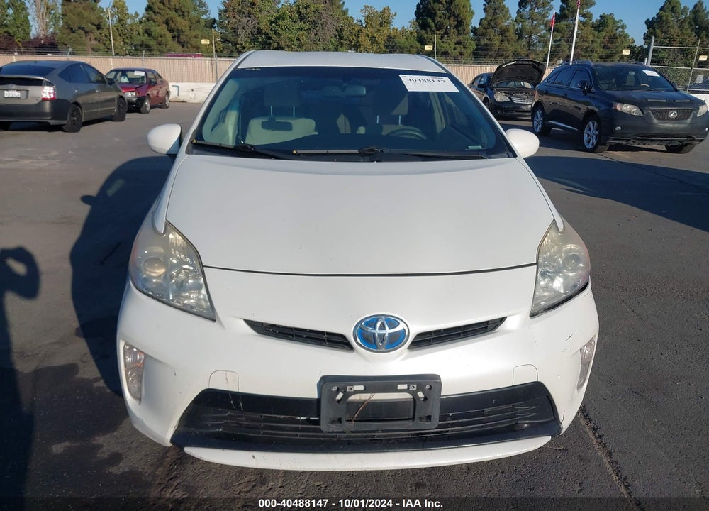 2014 TOYOTA PRIUS THREE VIN: JTDKN3DU5E1763853