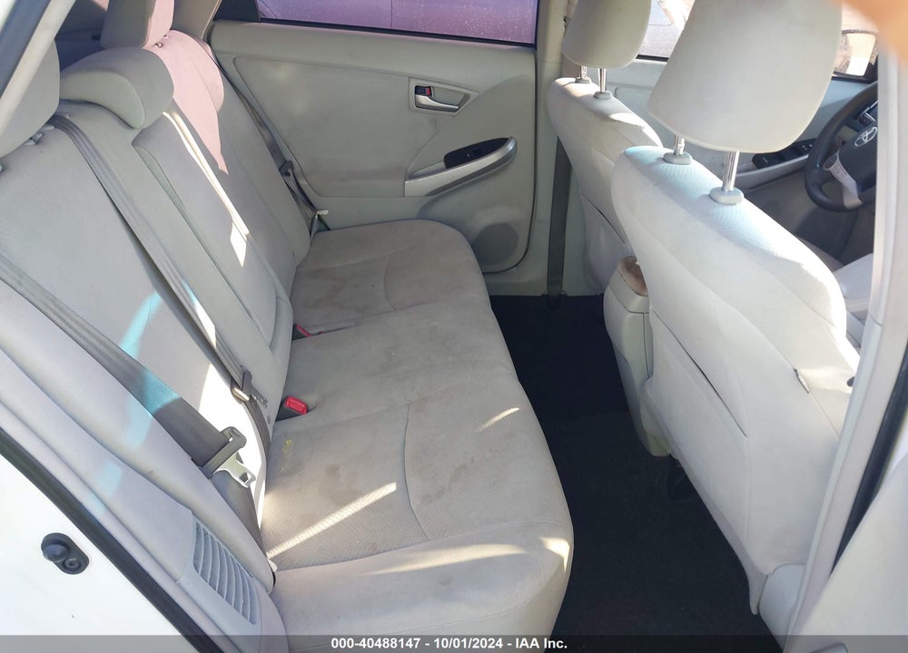 2014 TOYOTA PRIUS THREE VIN: JTDKN3DU5E1763853