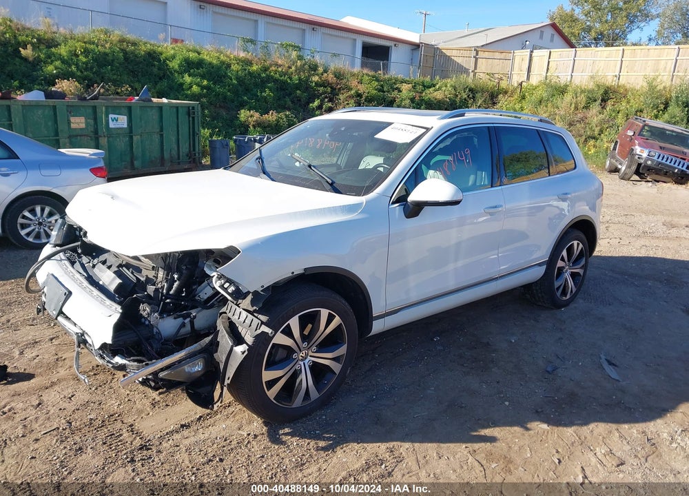 2017 VOLKSWAGEN TOUAREG V6 WOLFSBURG EDITION VIN: WVGRF7BP7HD004717