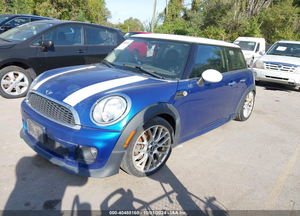 2012 MINI COOPER VIN: WMWSU3C50CT367289