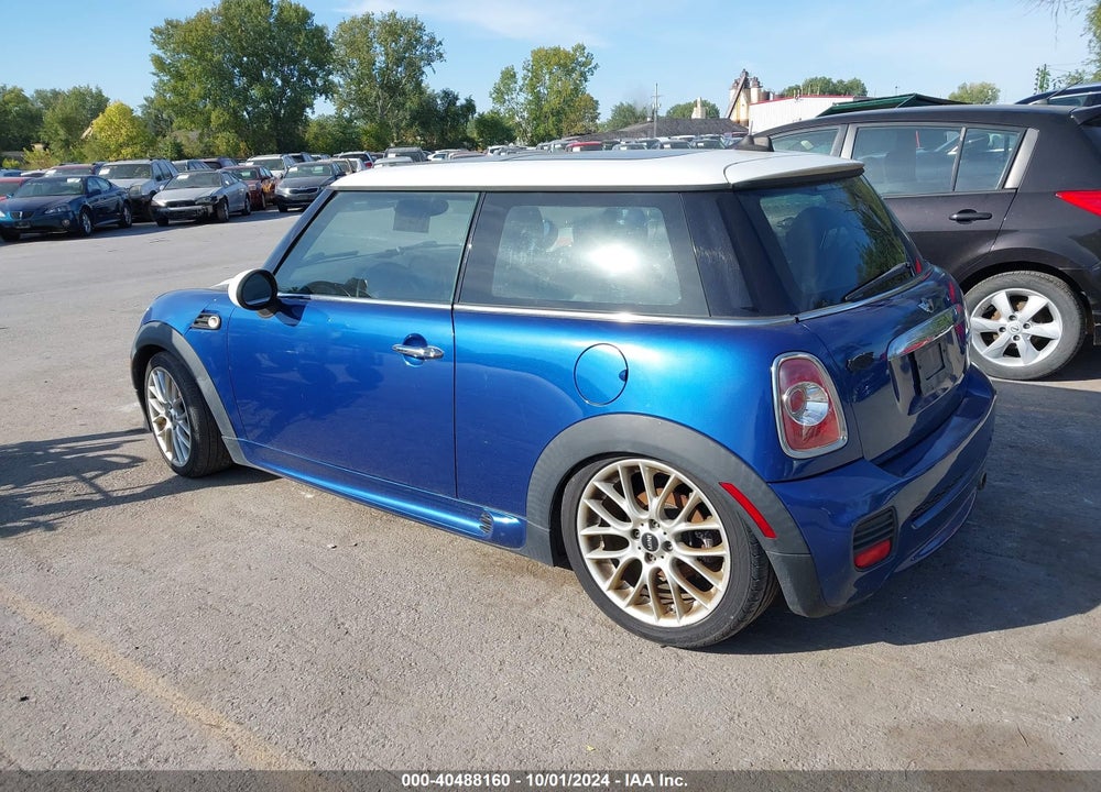 2012 MINI COOPER VIN: WMWSU3C50CT367289