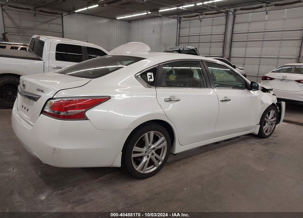 2015 NISSAN ALTIMA 3.5 SL VIN: 1N4BL3AP3FC130204