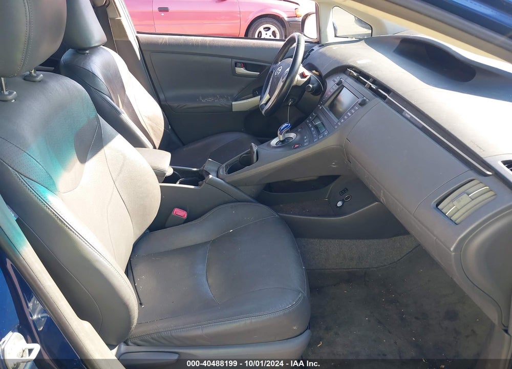 2011 TOYOTA PRIUS FOUR VIN: JTDKN3DU2B1440470