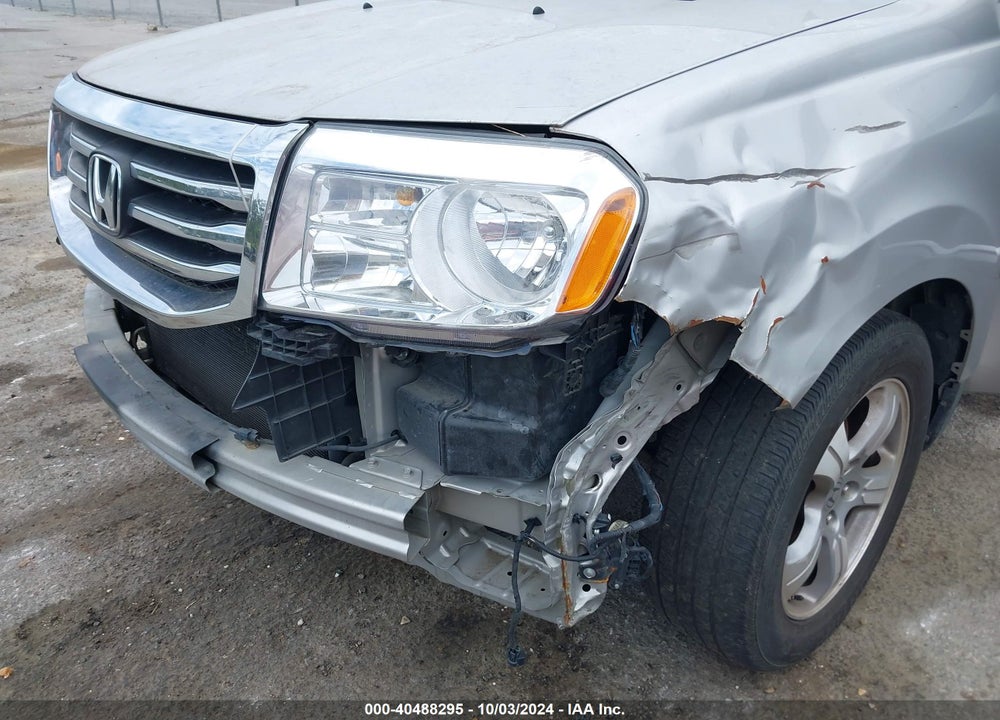 2013 HONDA PILOT EX VIN: 5FNYF3H4XDB040233