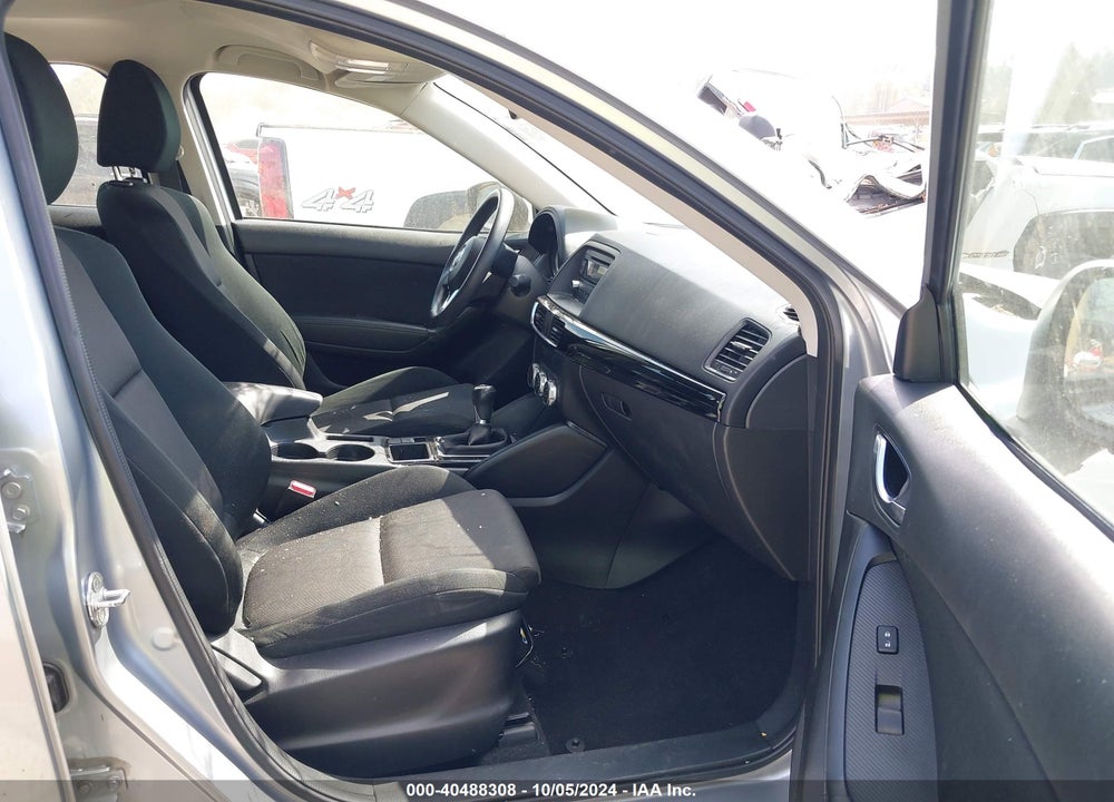 2016 MAZDA CX-5 SPORT VIN: JM3KE2BE2G0740617