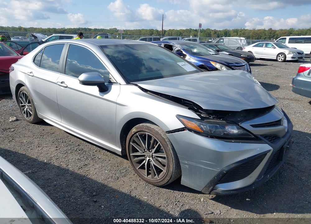 2021 TOYOTA CAMRY SE VIN: 4T1G11AK0MU560371
