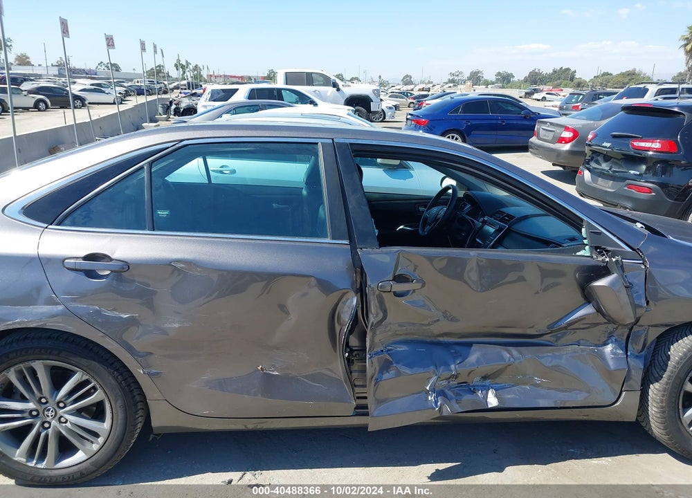2017 TOYOTA CAMRY SE VIN: 4T1BF1FK0HU382004