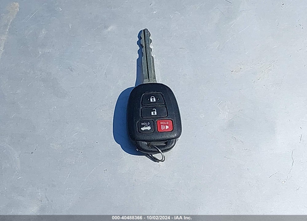 2017 TOYOTA CAMRY SE VIN: 4T1BF1FK0HU382004
