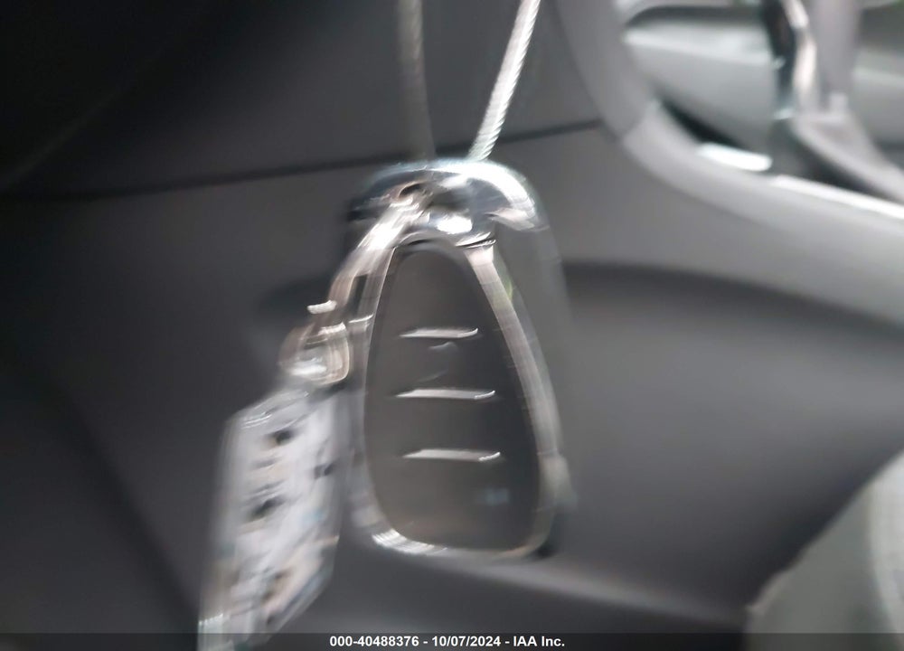 2019 CHEVROLET EQUINOX LT VIN: 3GNAXKEV4KL316384
