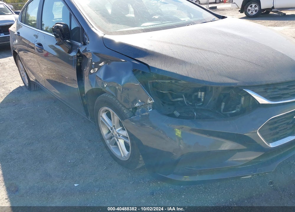 2017 CHEVROLET CRUZE LT AUTO VIN: 1G1BE5SM1H7140495