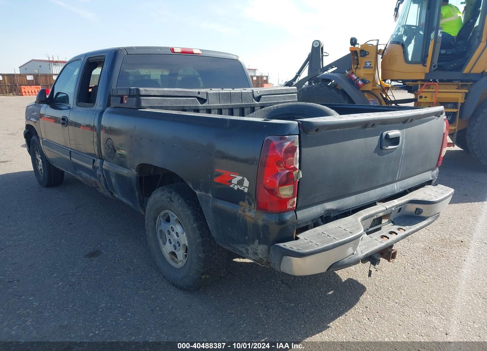 2003 CHEVROLET SILVERADO 1500 LS VIN: 2GCEK19T631207410