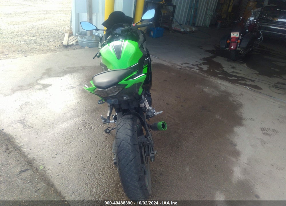 2013 KAWASAKI EX300 A VIN: JKAEX8A11DDA10569