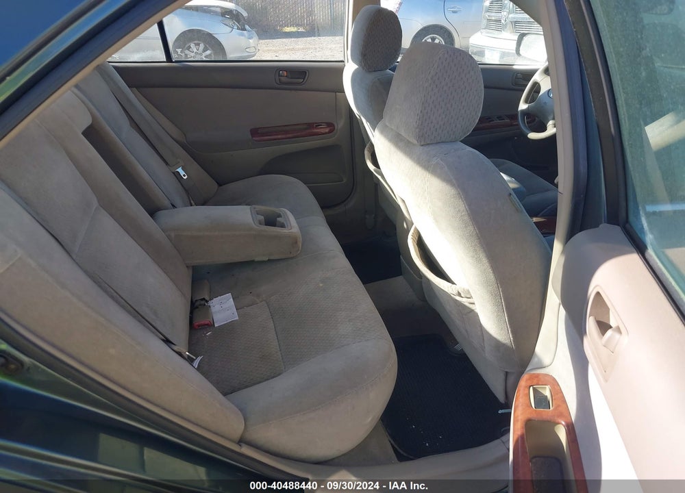 2004 TOYOTA CAMRY LE VIN: 4T1BE30KX4U345284