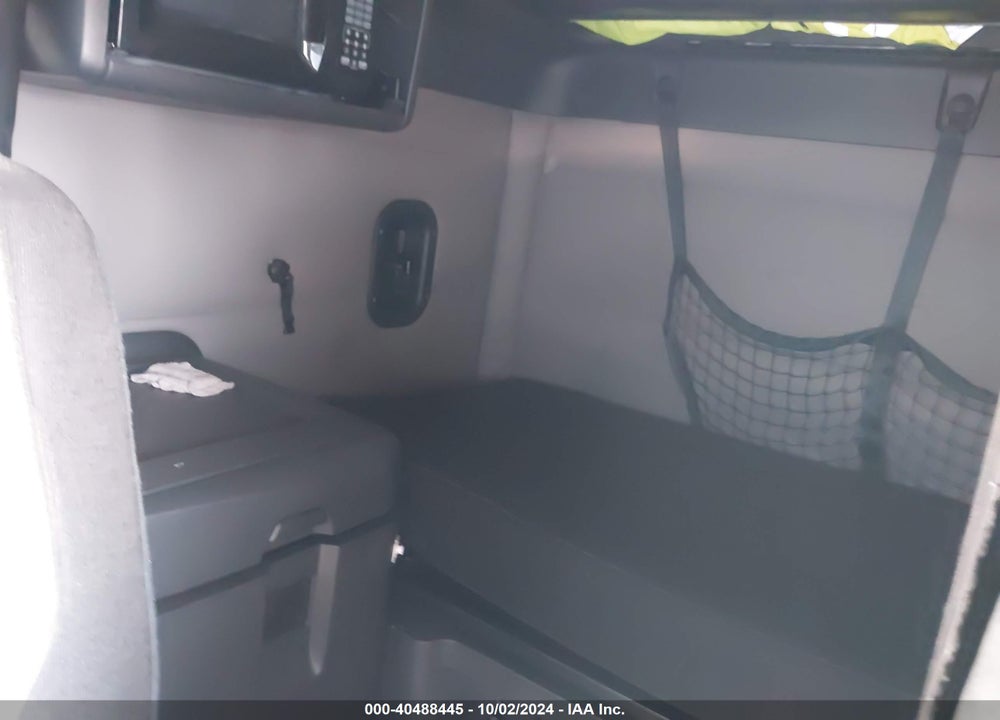 2021 FREIGHTLINER NEW CASCADIA 126 VIN: 1FUJHHDR4MLMT5220