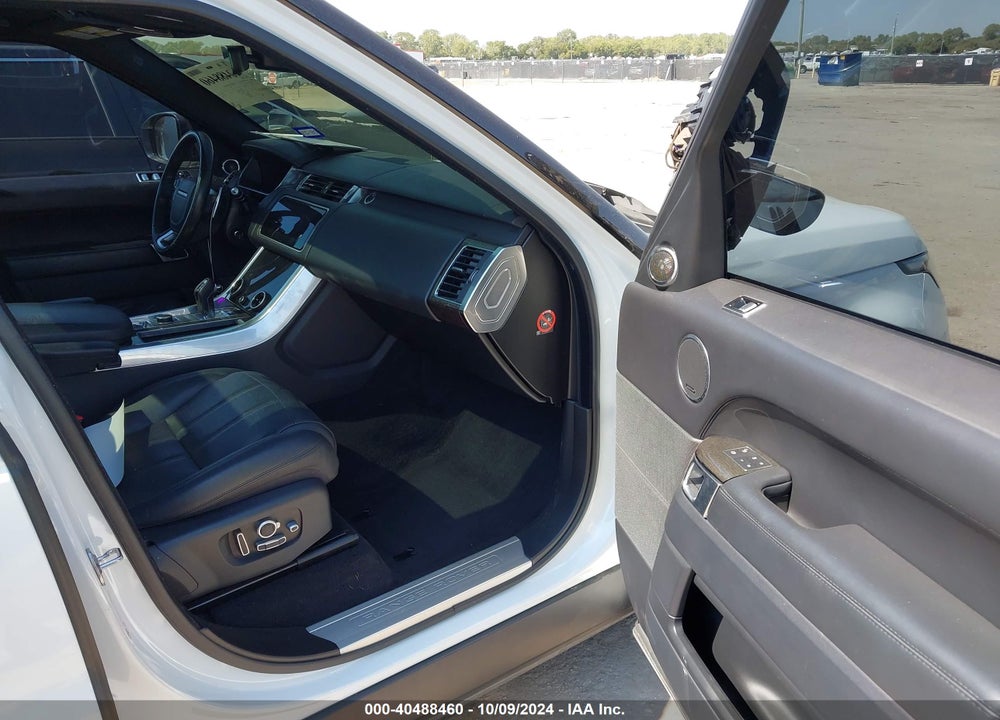 2019 LAND ROVER RANGE ROVER SPORT HSE DYNAMIC VIN: SALWV2SV8KA818310