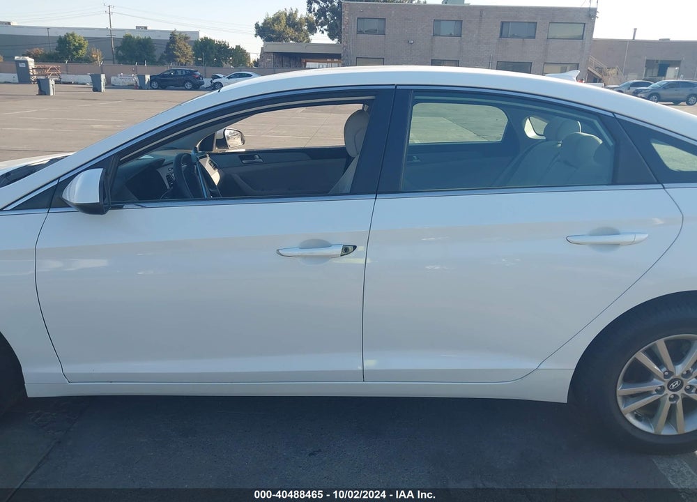 2017 HYUNDAI SONATA VIN: 5NPE24AF2HH485962