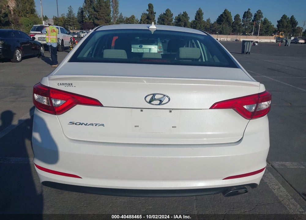 2017 HYUNDAI SONATA VIN: 5NPE24AF2HH485962