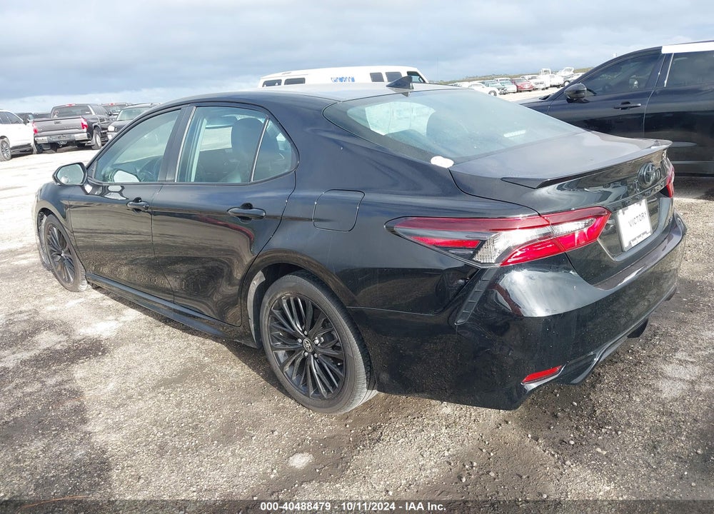2021 TOYOTA CAMRY VIN: 4T1T11AKXMU494152