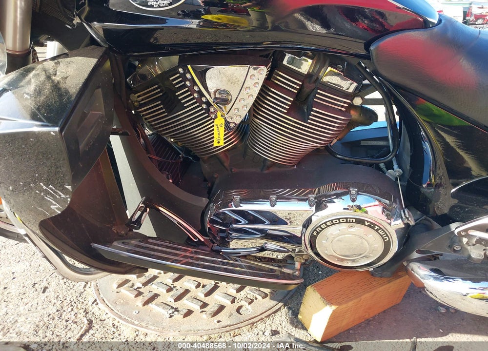 2012 VICTORY MOTORCYCLES CROSS COUNTRY TOUR VIN: 5VPTW36N7C3010755