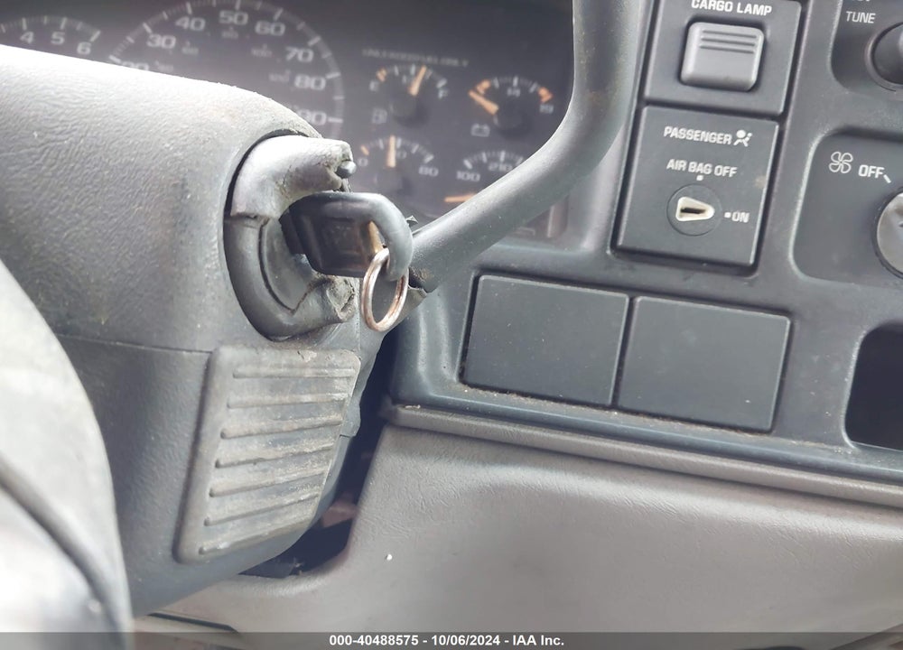 1997 GMC SIERRA 1500 SL WIDESIDE VIN: 2GTEC19R4V1532934