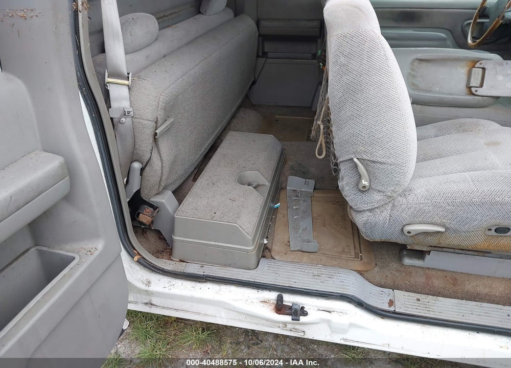 1997 GMC SIERRA 1500 SL WIDESIDE VIN: 2GTEC19R4V1532934