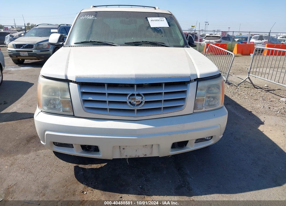 2002 CADILLAC ESCALADE STANDARD VIN: 1GYEK63N12R210657