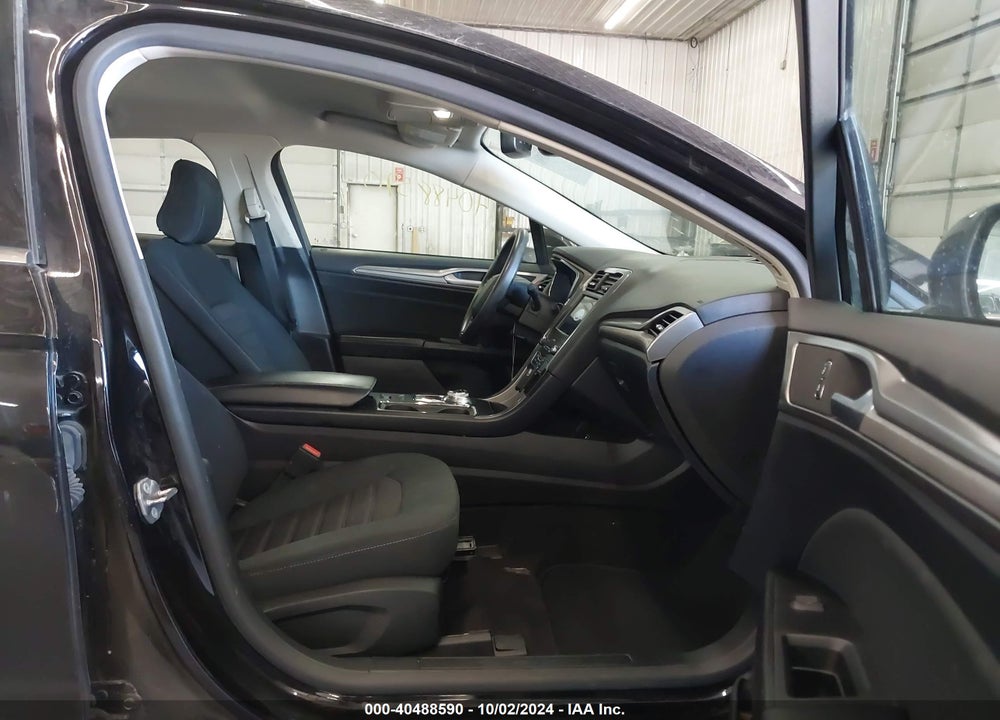 2020 FORD FUSION VIN: 3FA6P0H75LR205637