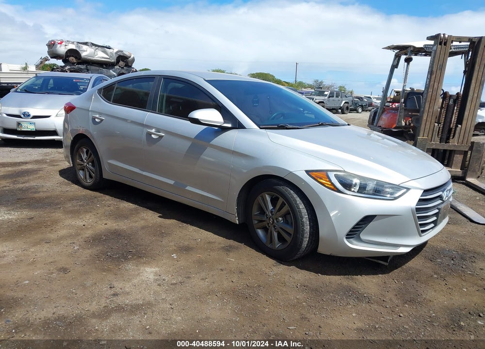 2018 HYUNDAI ELANTRA SEL VIN: 5NPD84LF4JH225978