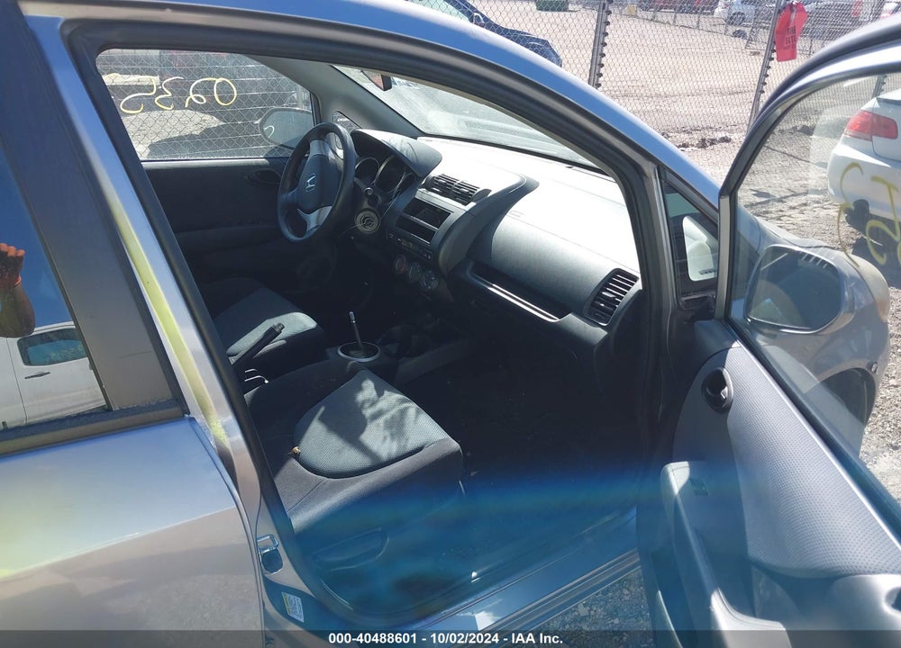 2008 HONDA FIT VIN: JHMGD37468S002640
