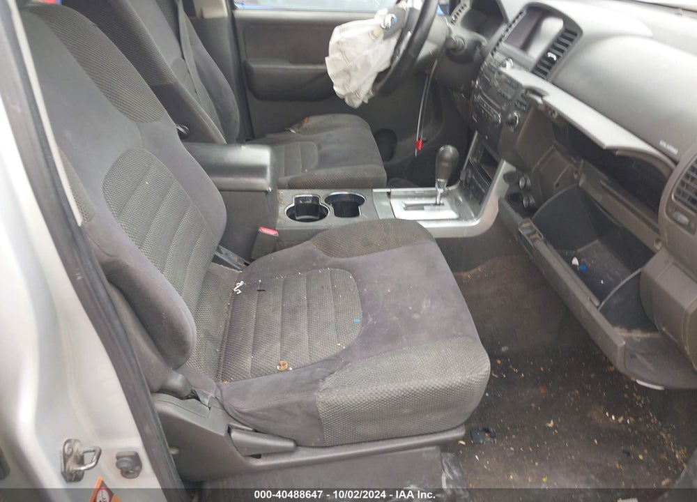 2009 NISSAN PATHFINDER SE VIN: 5N1AR18B19C617775