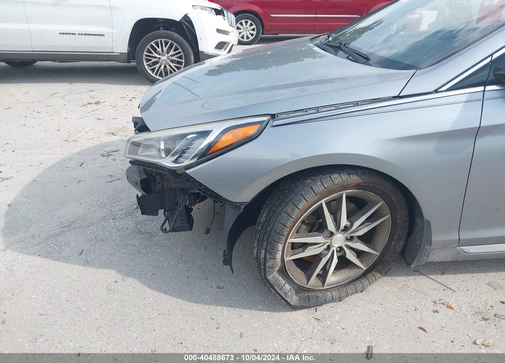 2015 HYUNDAI SONATA SPORT 2.0T VIN: 5NPE34AB6FH083739