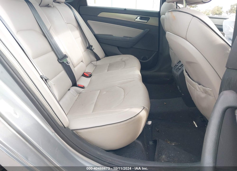 2015 HYUNDAI SONATA SPORT 2.0T VIN: 5NPE34AB6FH083739