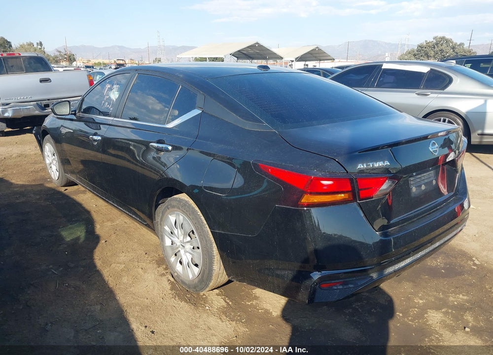 2021 NISSAN ALTIMA SV FWD VIN: 1N4BL4DV7MN416560