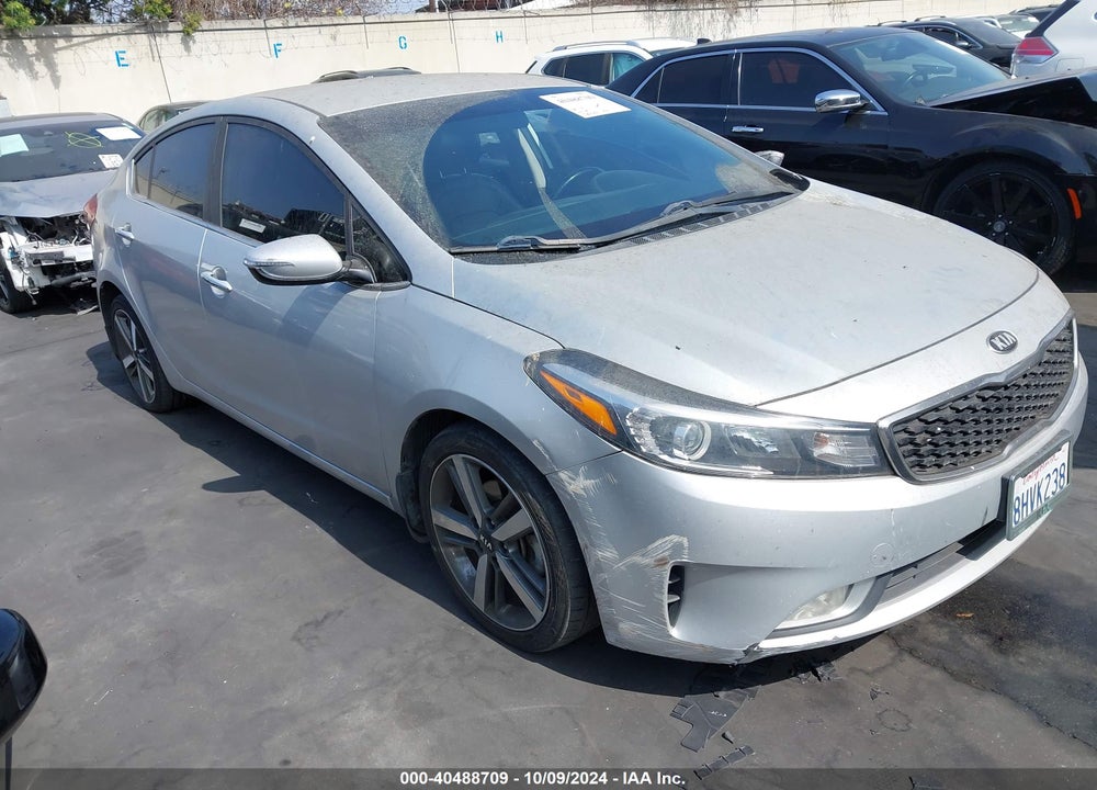 2018 KIA FORTE EX VIN: 3KPFL4A84JE218383