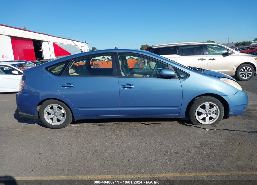 2004 TOYOTA PRIUS VIN: JTDKB20U140007885