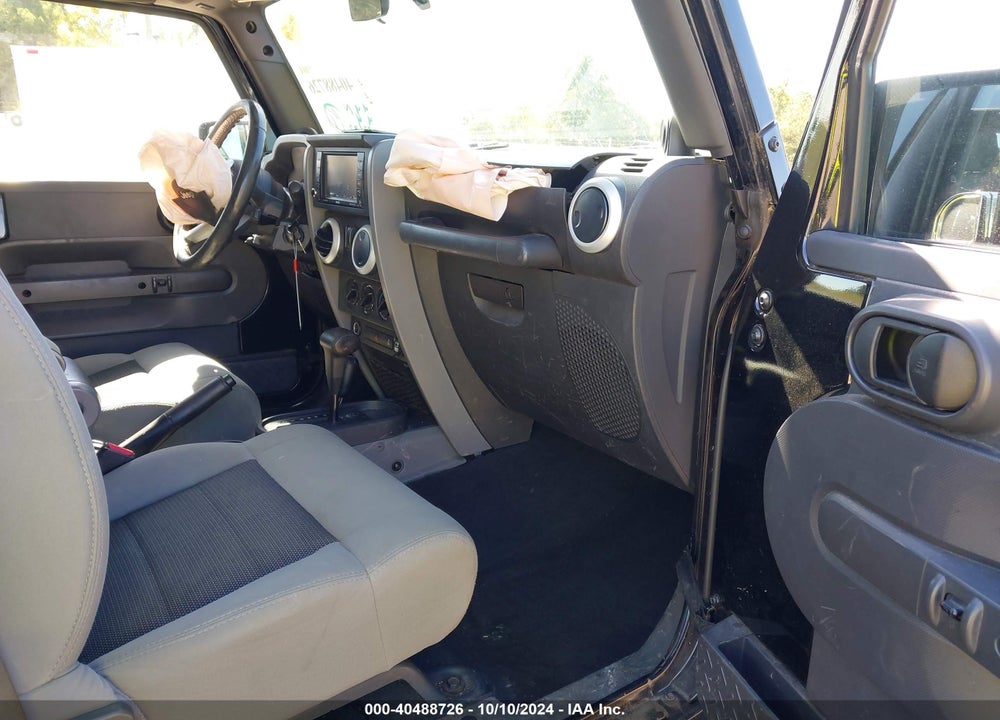 2010 JEEP WRANGLER SAHARA VIN: 1J4GA5D1XAL216217
