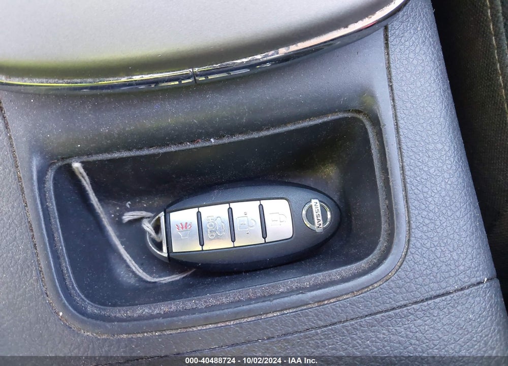2015 NISSAN SENTRA SV VIN: 3N1AB7APXFY217348