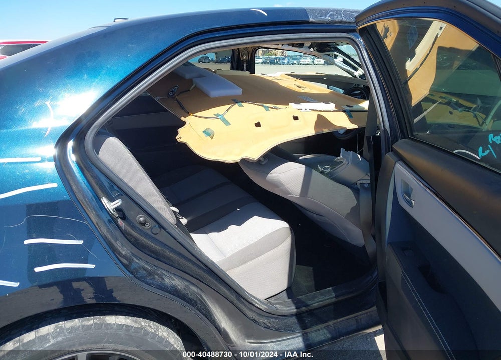 2019 TOYOTA COROLLA LE VIN: 2T1BURHE3KC164224
