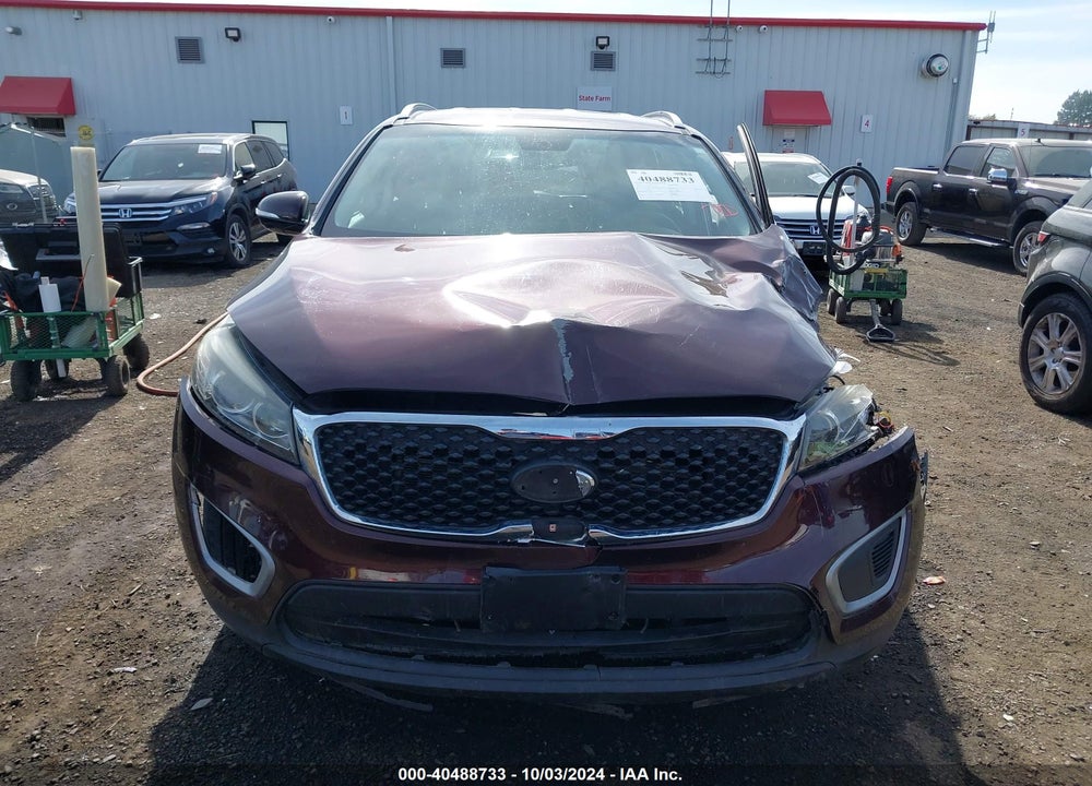 2016 KIA SORENTO 2.4L LX VIN: 5XYPGDA37GG065300