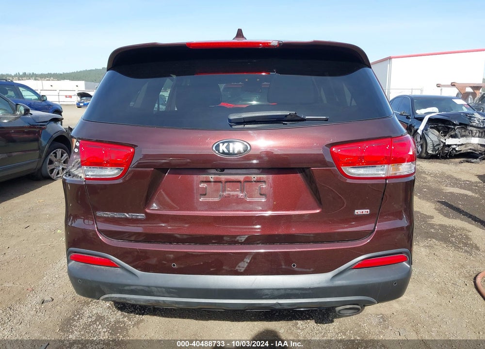 2016 KIA SORENTO 2.4L LX VIN: 5XYPGDA37GG065300