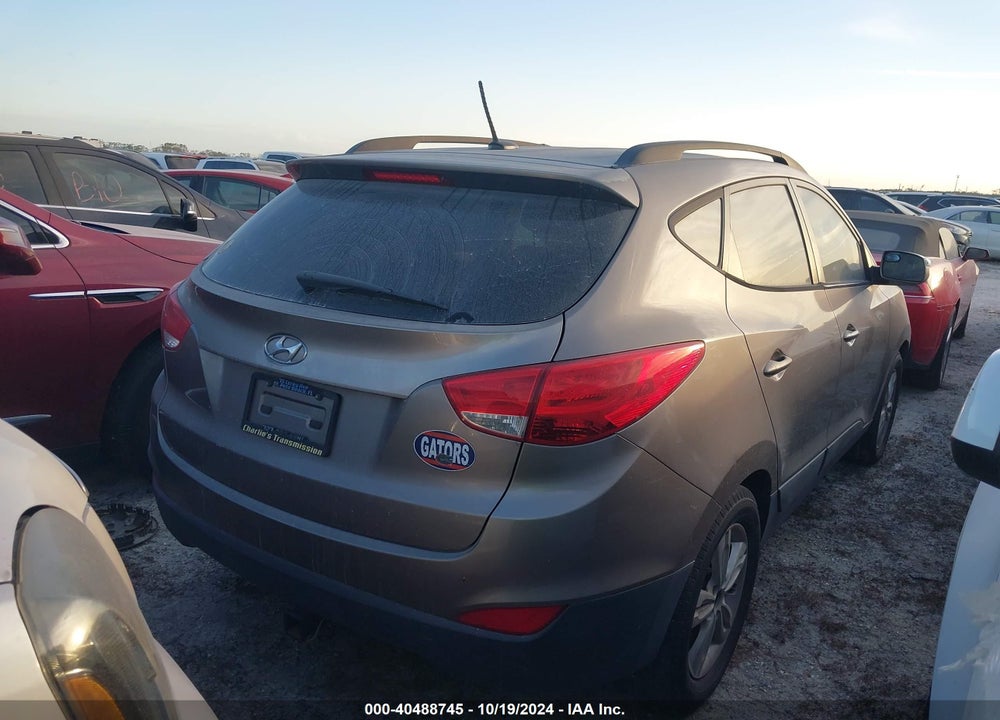 2012 HYUNDAI TUCSON GLS VIN: KM8JU3AC4CU499087
