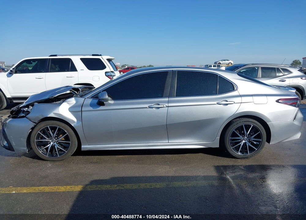 2022 TOYOTA CAMRY SE VIN: 4T1G11AK1NU617601